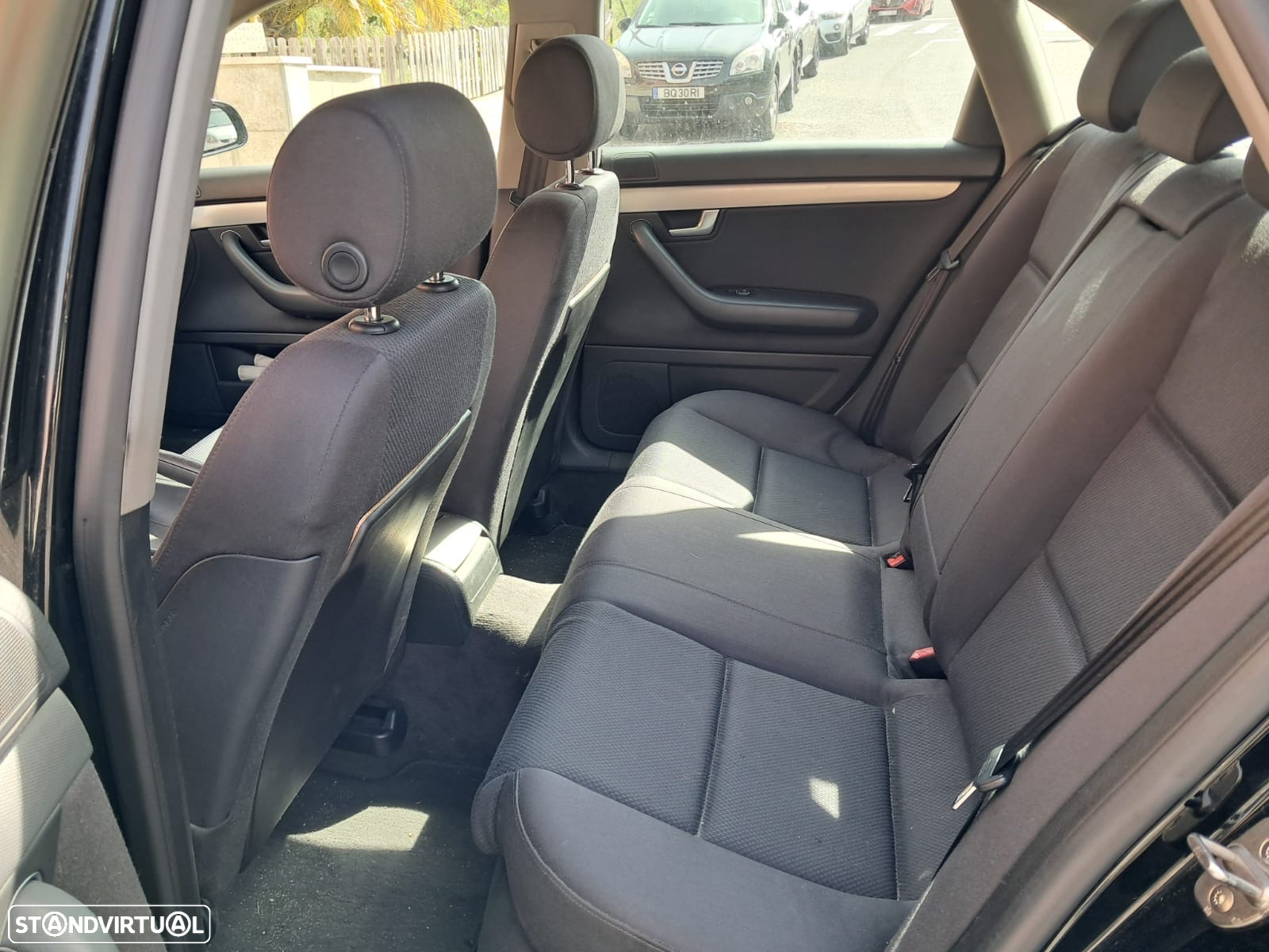 Audi A4 1.6 - 5