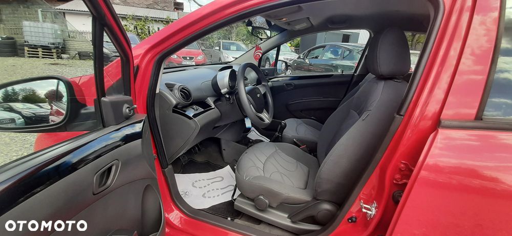 Chevrolet Spark - 23
