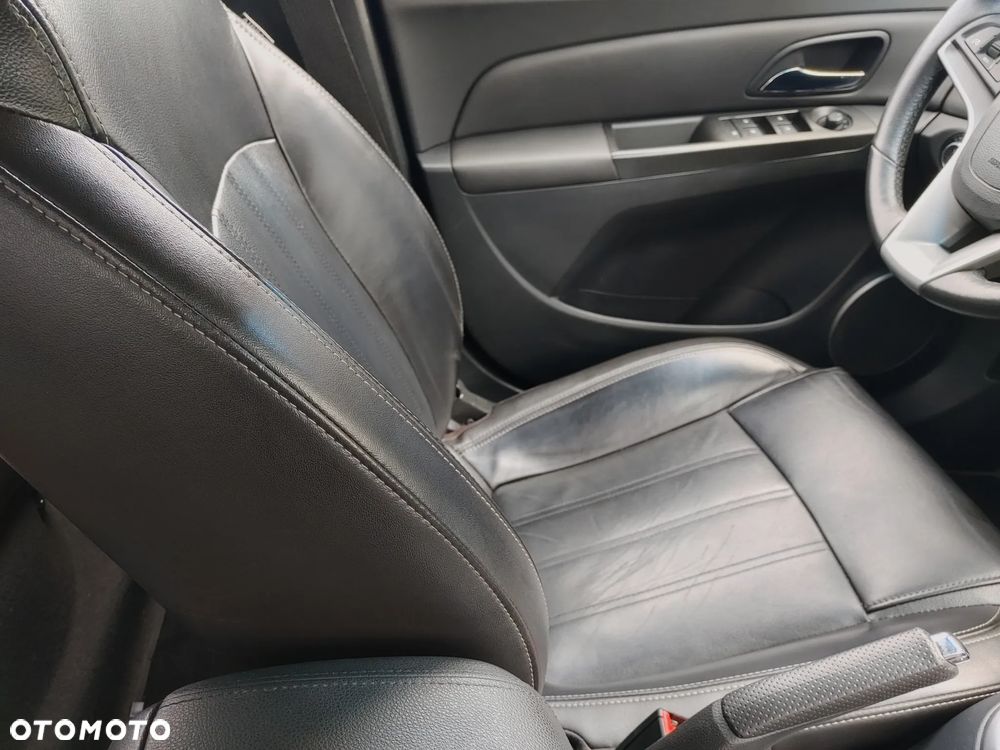 Chevrolet Cruze 1.4T LTZ - 10