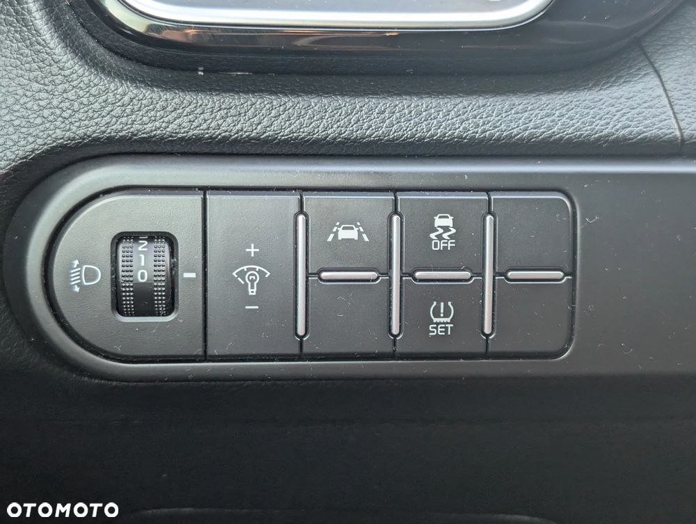 Kia ProCeed 1.5 T-GDI DCT7 OPF (48V Mild Hybrid) GT Line - 19