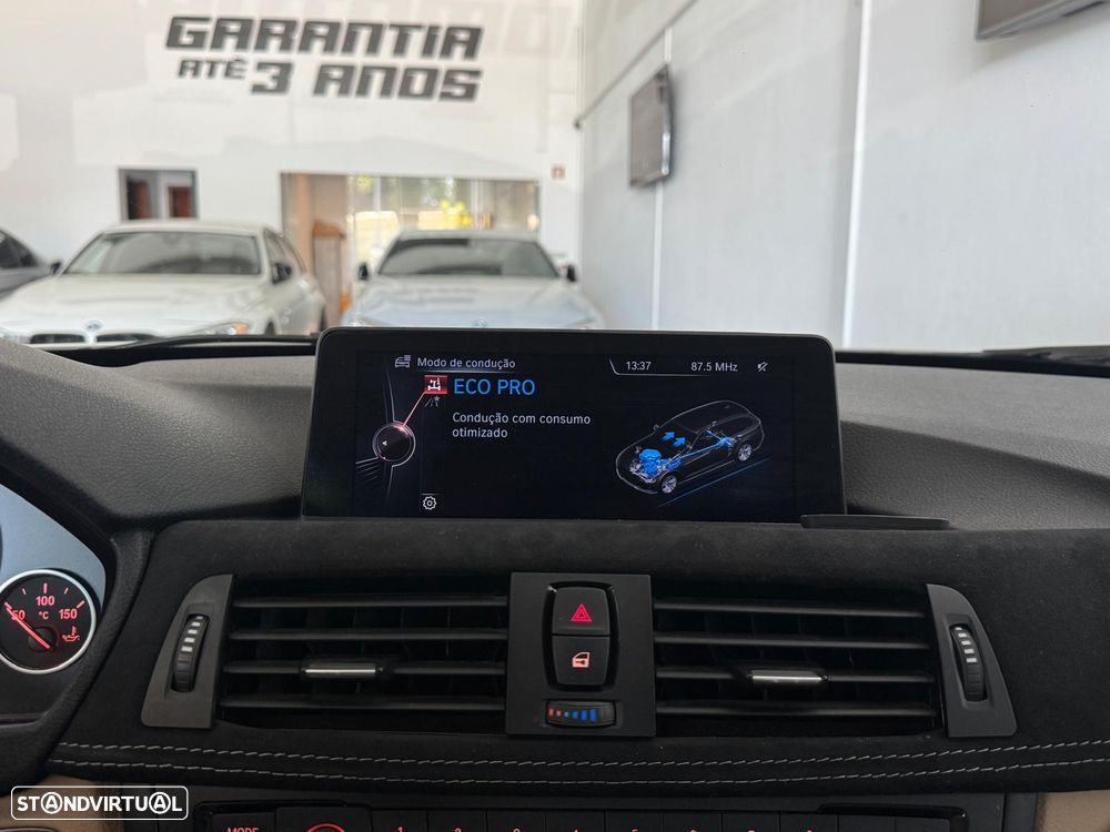 BMW 320 d Auto Pack M - 33