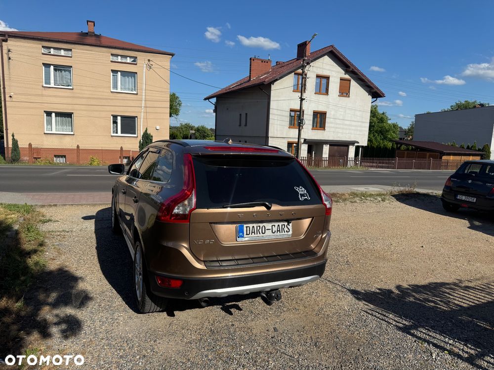 Volvo XC 60 D5 AWD Momentum - 22