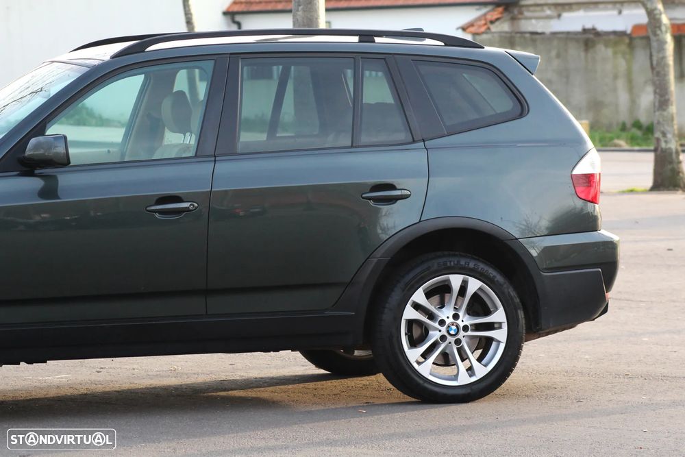 BMW X3 2.0 d LifeStyle - 26