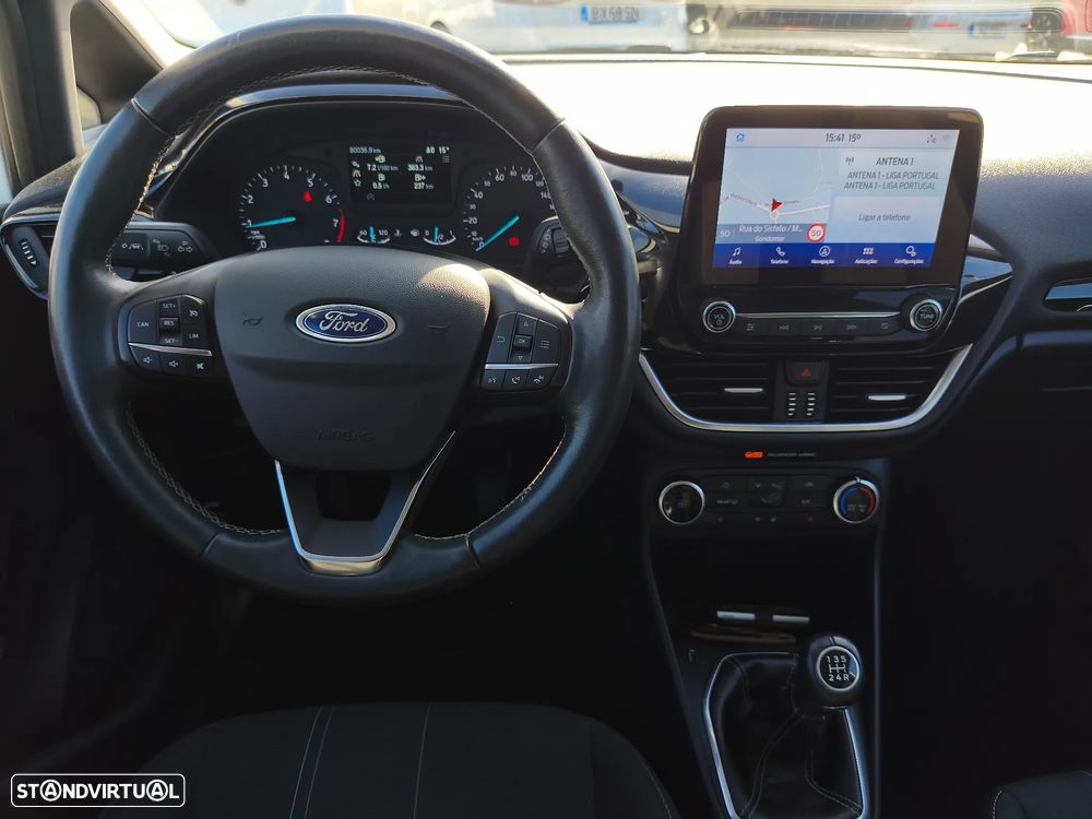 Ford Fiesta 1.1 S&S COOL&CONNECT - 10