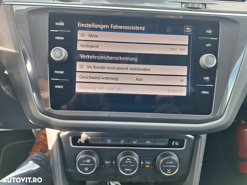 Volkswagen Tiguan Allspace 2.0 TDI SCR DSG IQ.DRIVE - 23