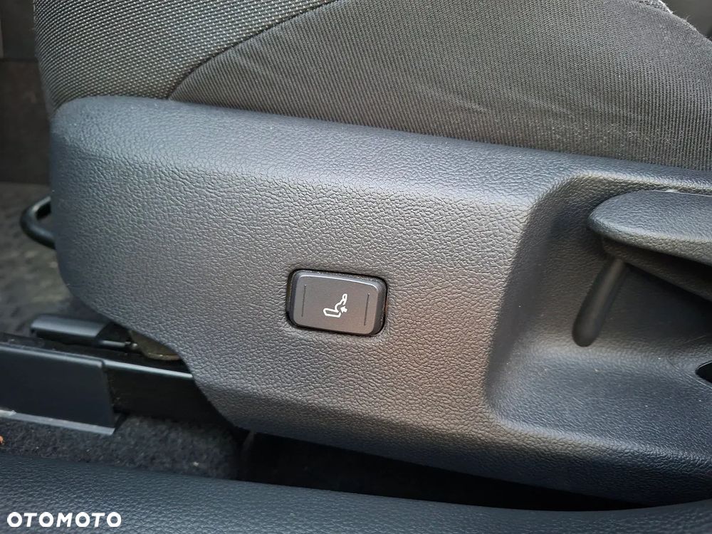 Suzuki Swace 1.8 Hybrid Premium Plus CVT - 14