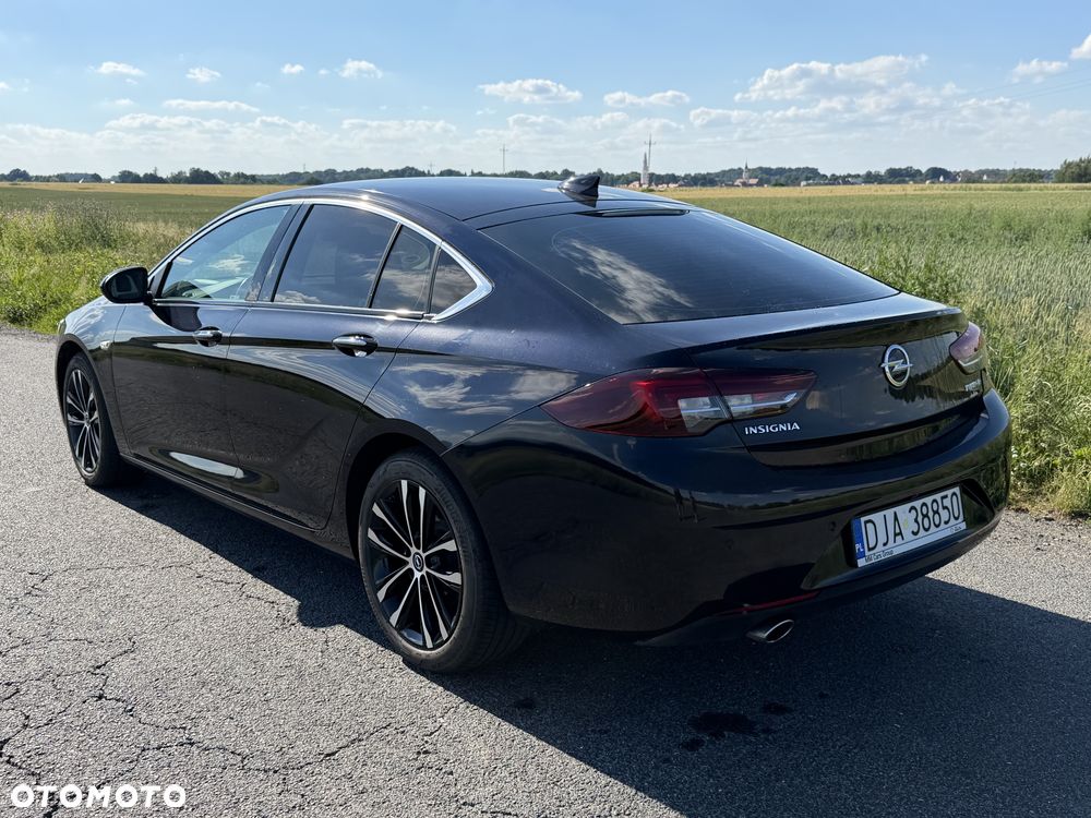 Opel Insignia 2.0 CDTI automatik Business Edition - 3