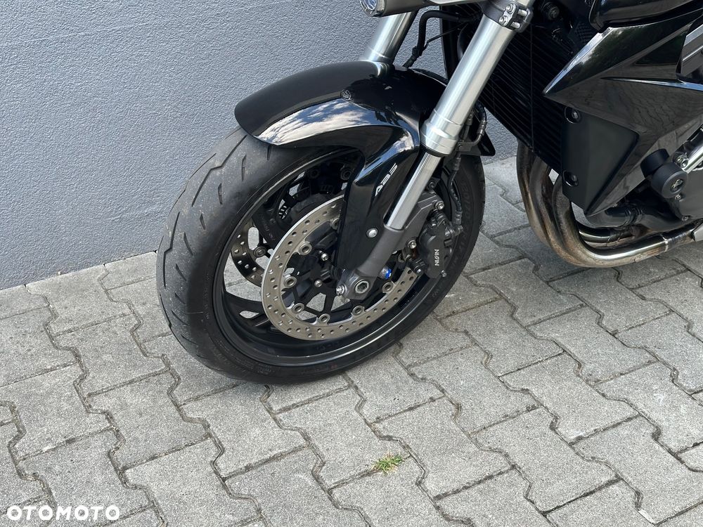 Honda CB - 22