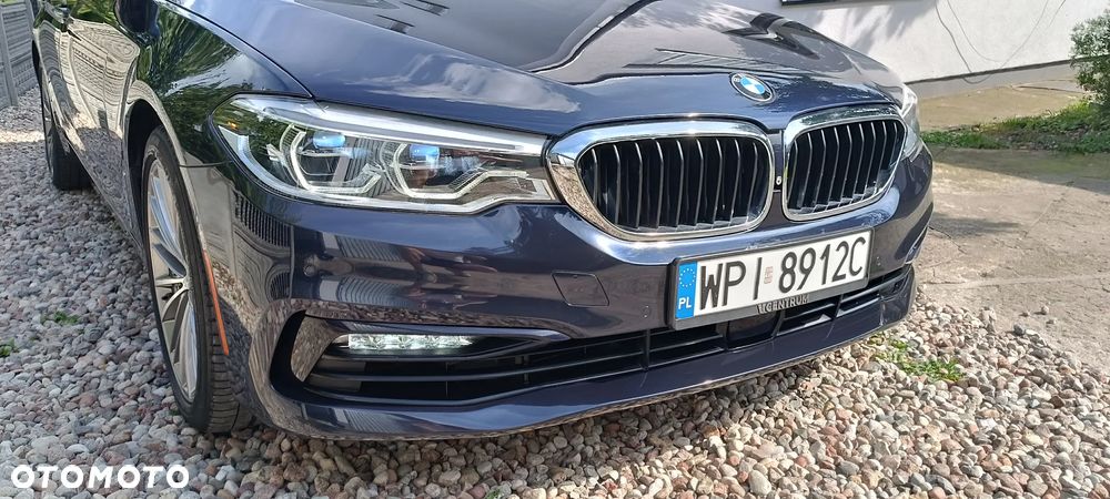 BMW Seria 5 530e iPerformance Luxury Line - 17