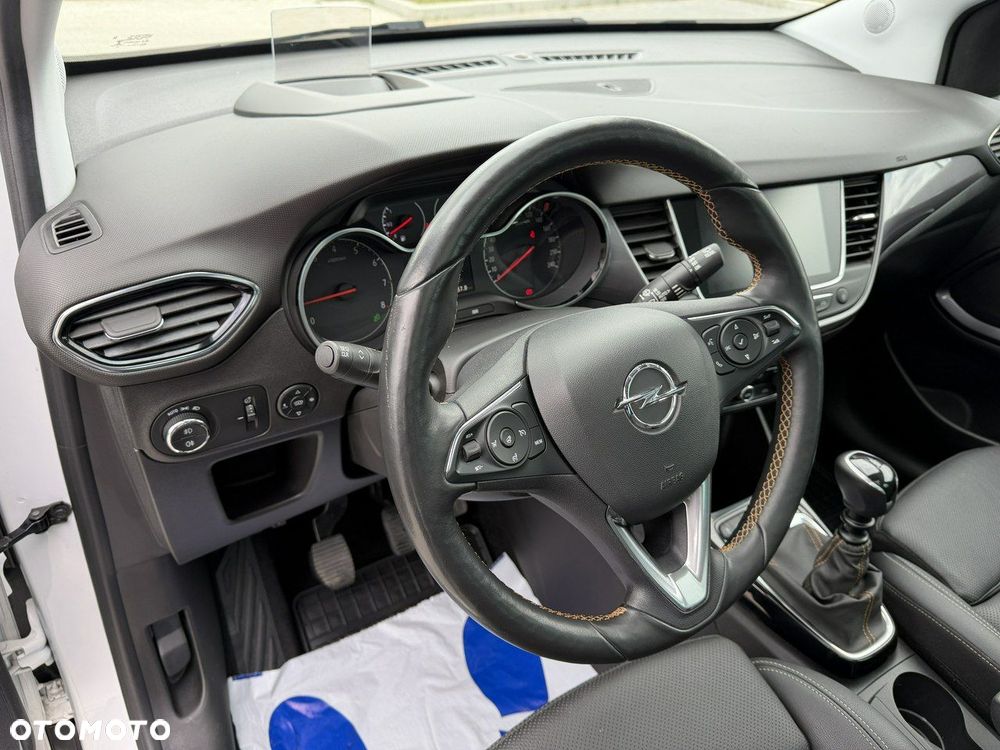 Opel Crossland X - 20