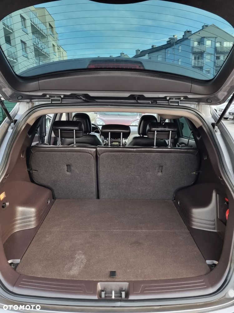 Hyundai ix35 2.0 4WD Automatik Style - 11