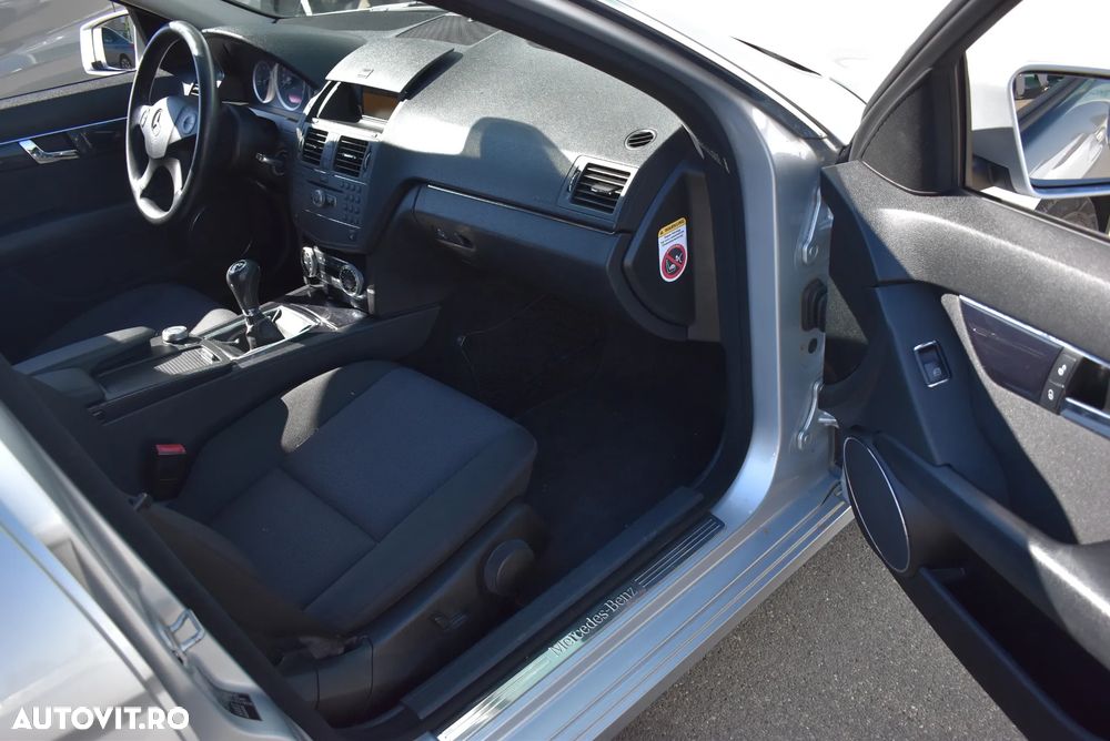 Mercedes-Benz C 200 CDI BlueEFFICIENCY T-modell - 18