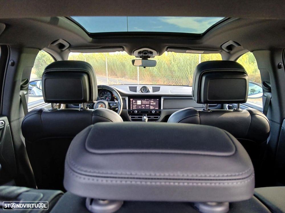 Porsche Macan T - 7
