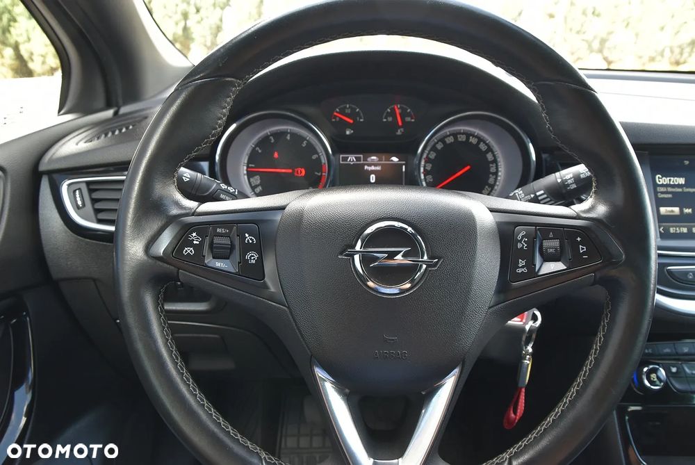 Opel Astra 1.4 Turbo Edition - 24