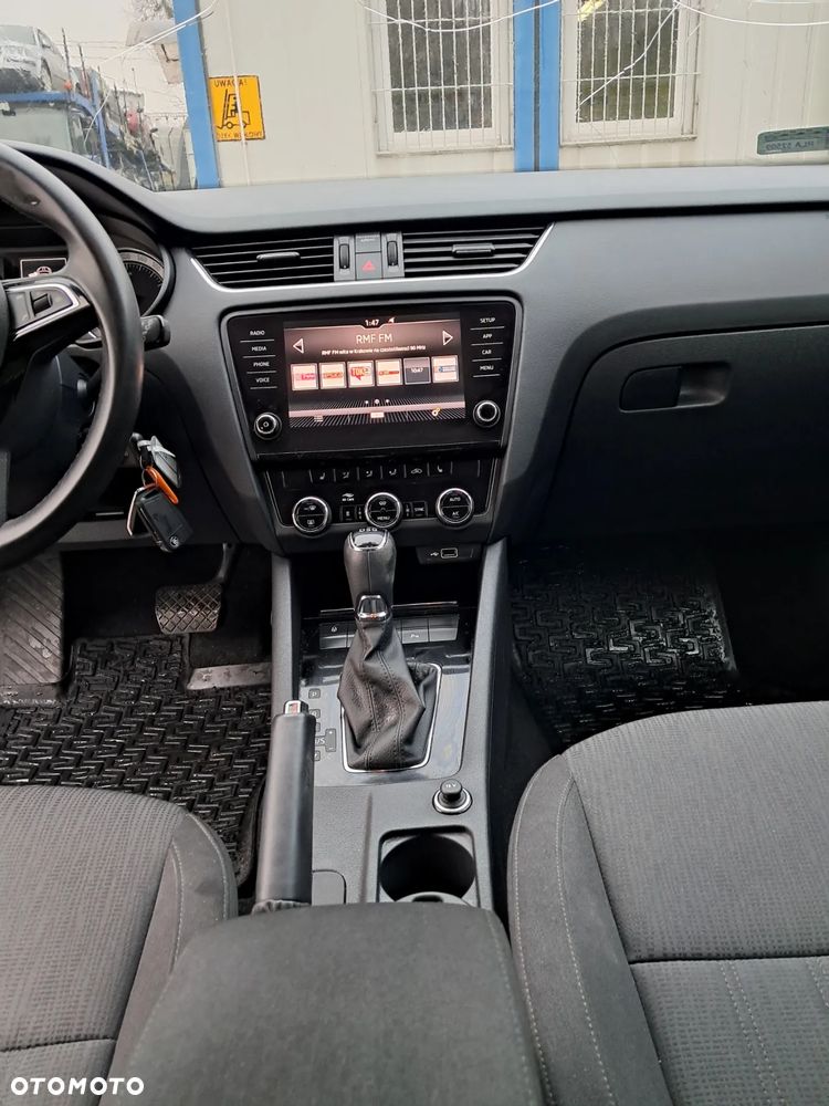Skoda Octavia - 6