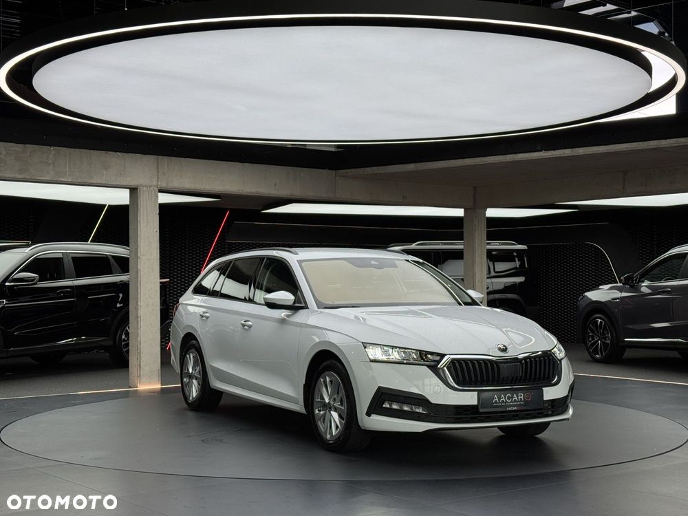 Skoda Octavia 2.0 TDI Ambition DSG - 8
