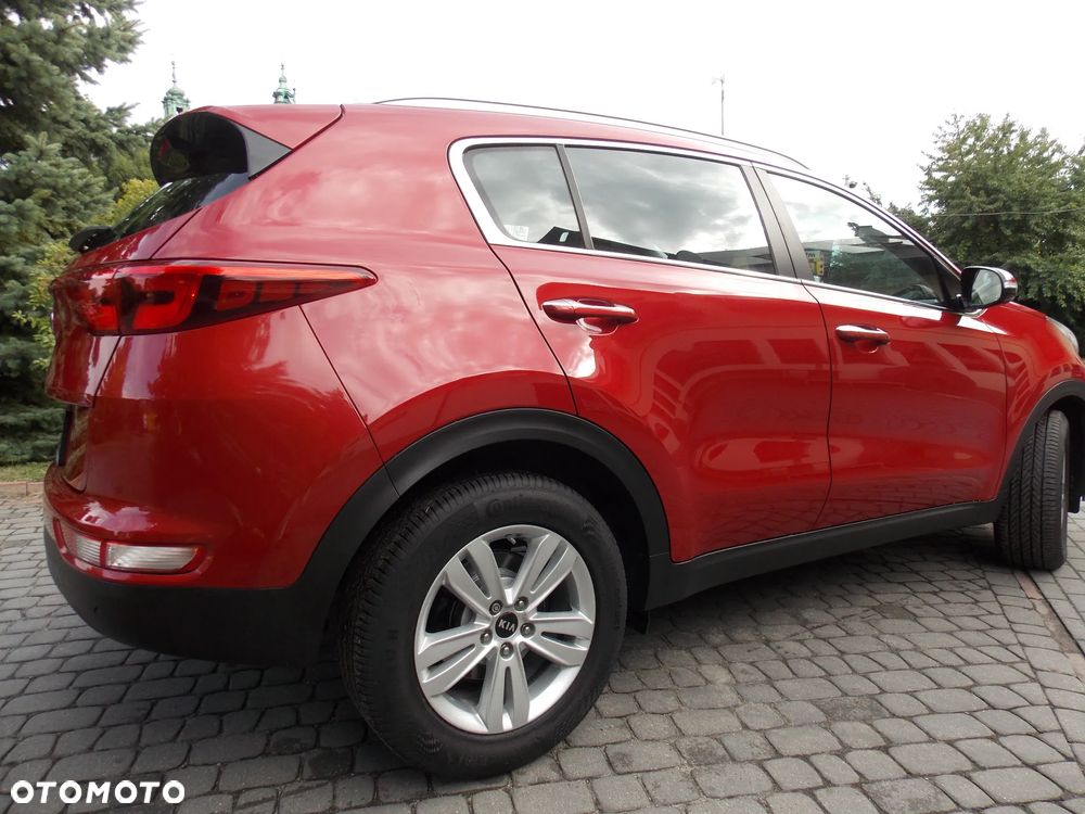 Kia Sportage 1.6 GDI 2WD Black Edition - 11