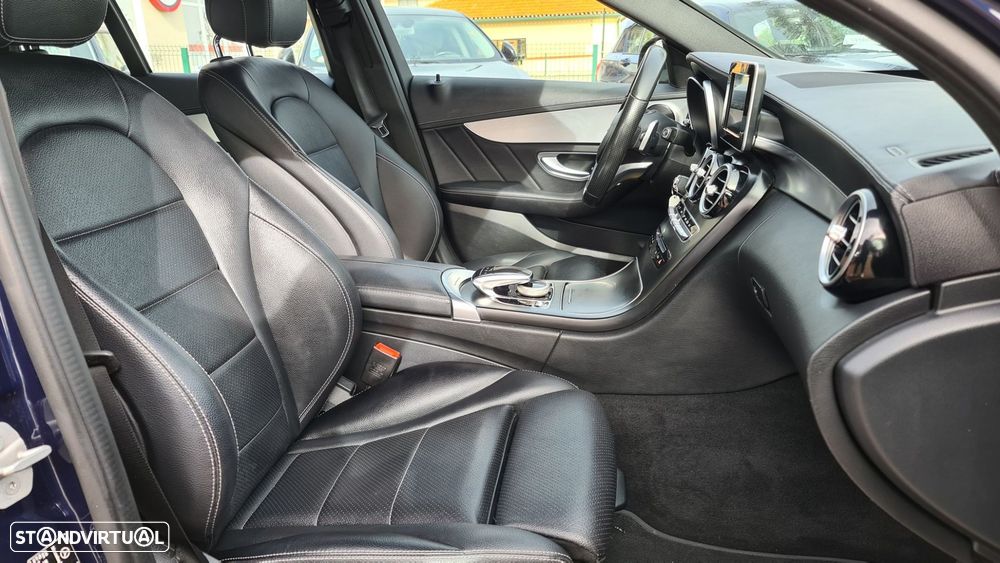 Mercedes-Benz C 300 - 13