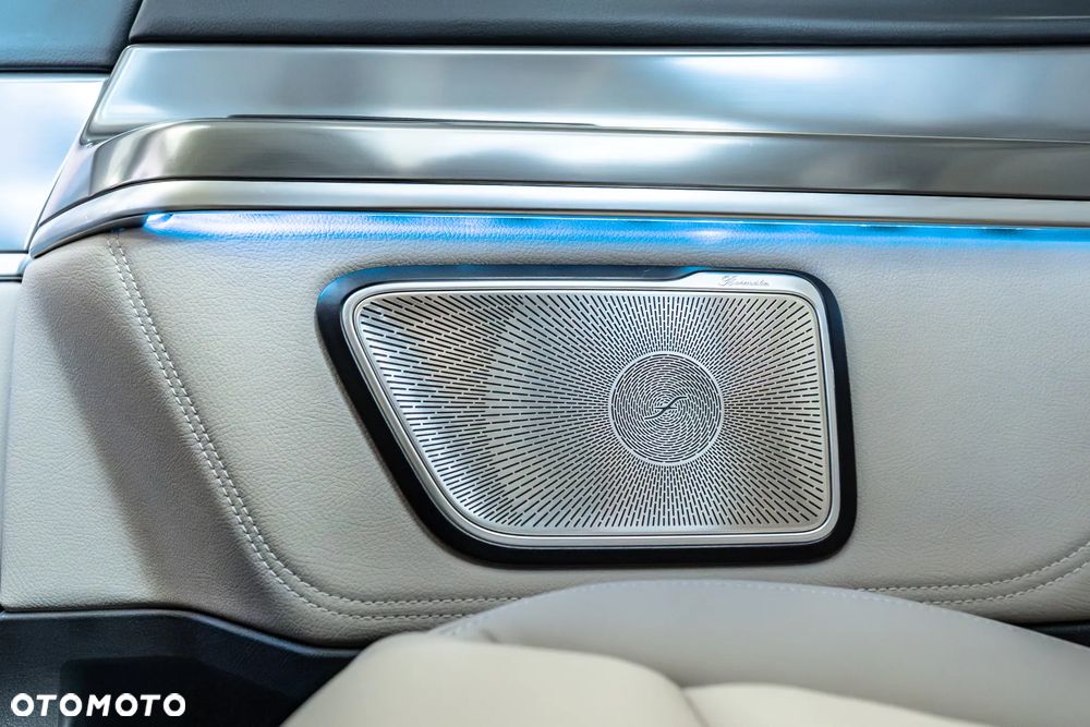 Mercedes-Benz Klasa V 300 d 4-Matic 9G-Tronic Exclusive (d³ugi) - 37