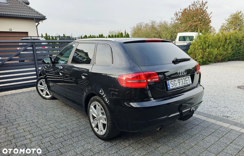 Audi A3 Sportback - 8