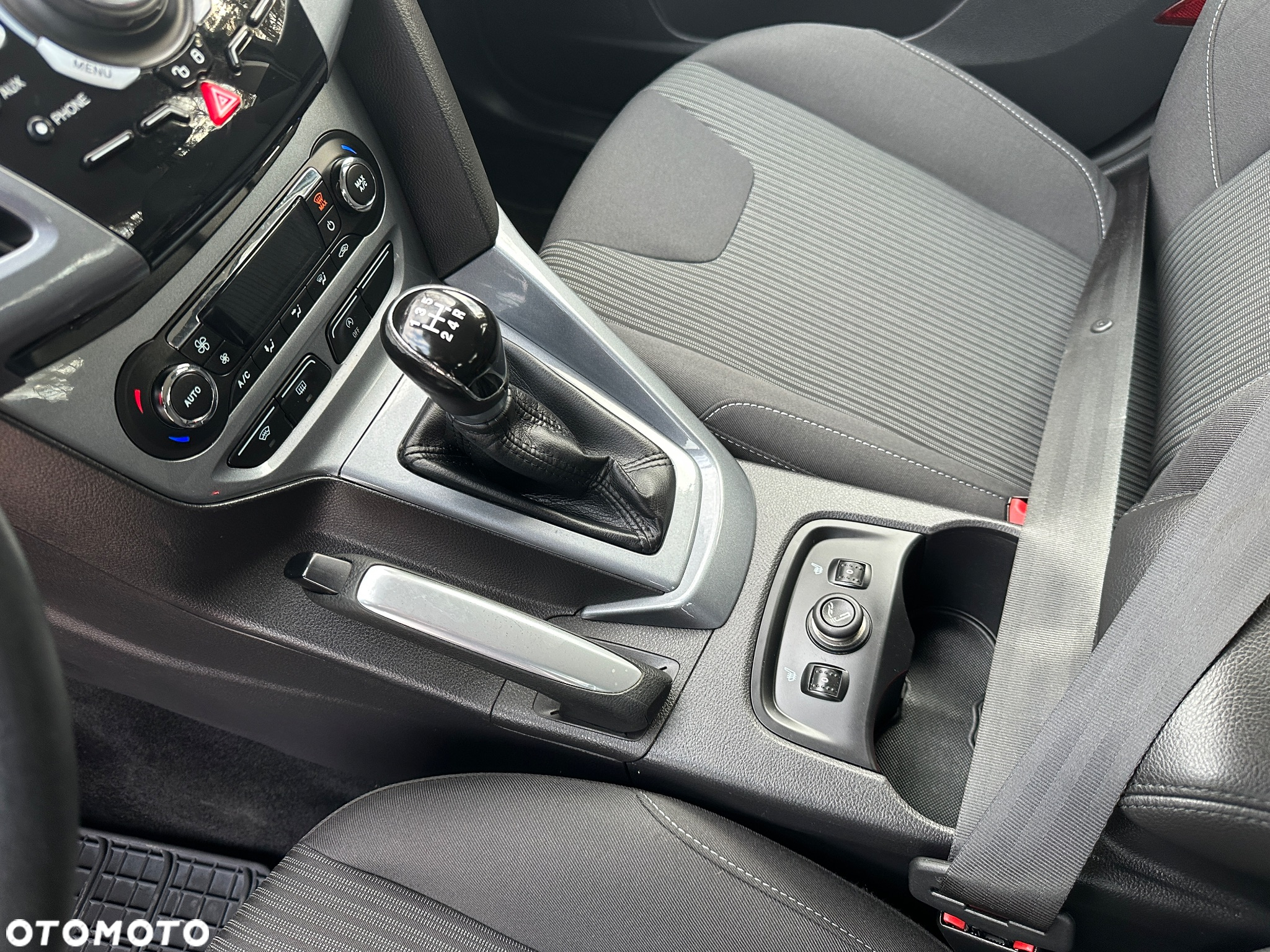 Ford Focus 1.0 EcoBoost 99g Start-Stopp-System Trend - 28