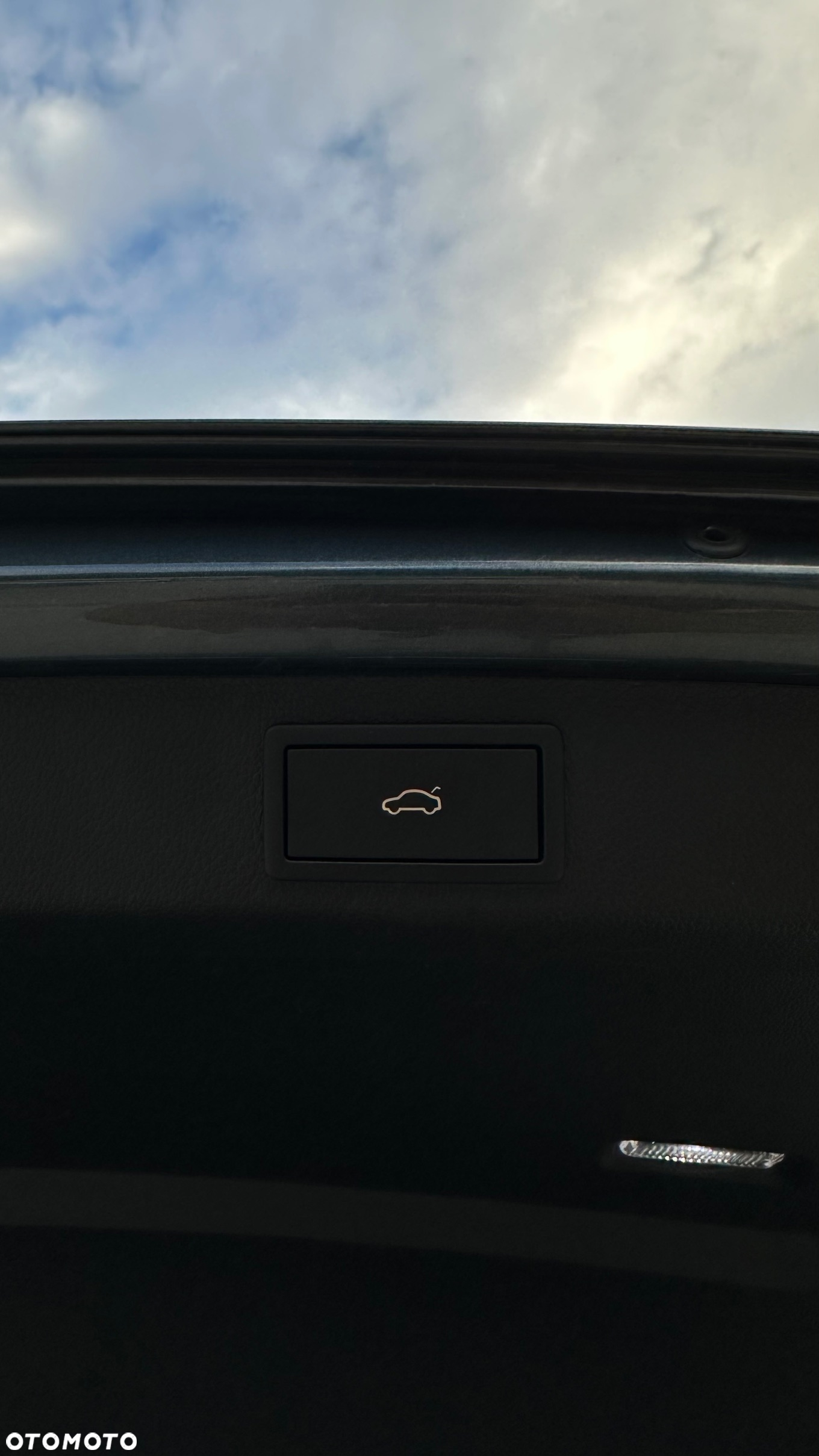 Skoda Superb 2.0 TSI L&K DSG - 27