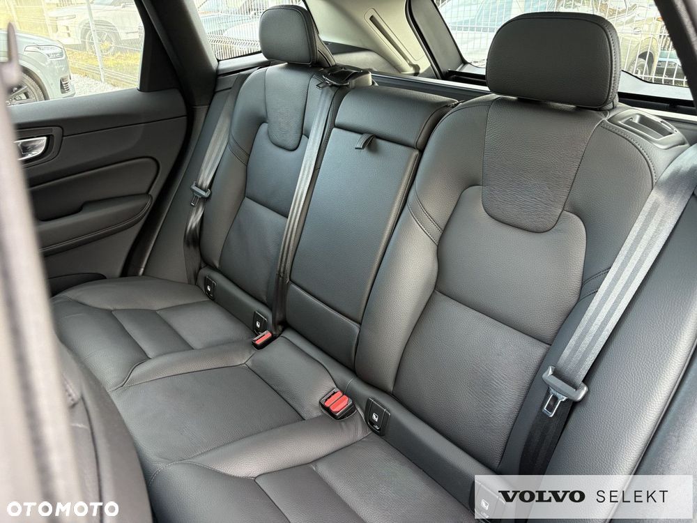 Volvo XC 60 - 26