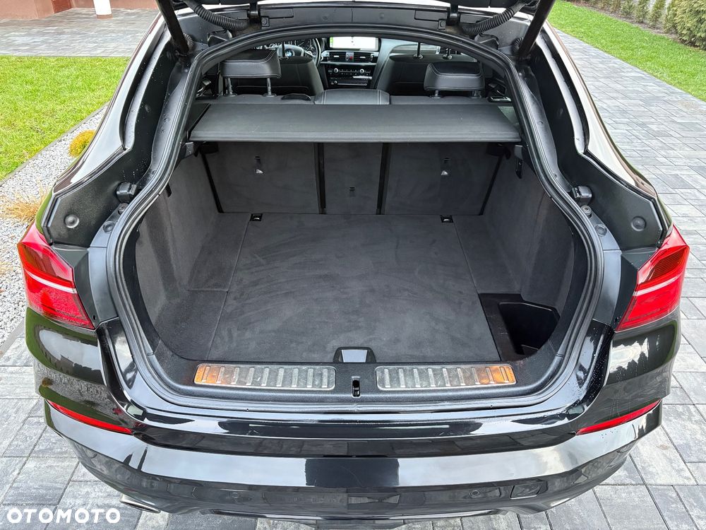 BMW X4 xDrive20d Edycja M Sport - 18