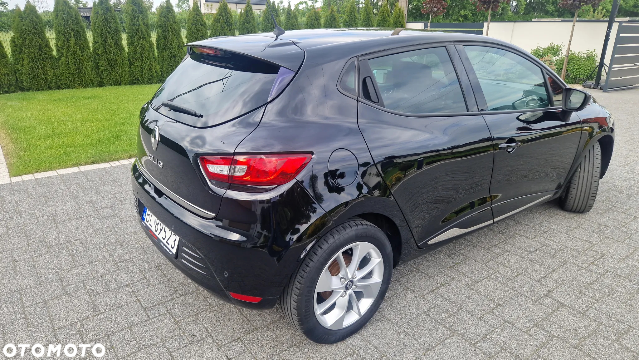 Renault Clio TCe 90 Limited - 28