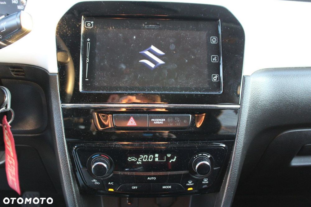 Suzuki Vitara - 26