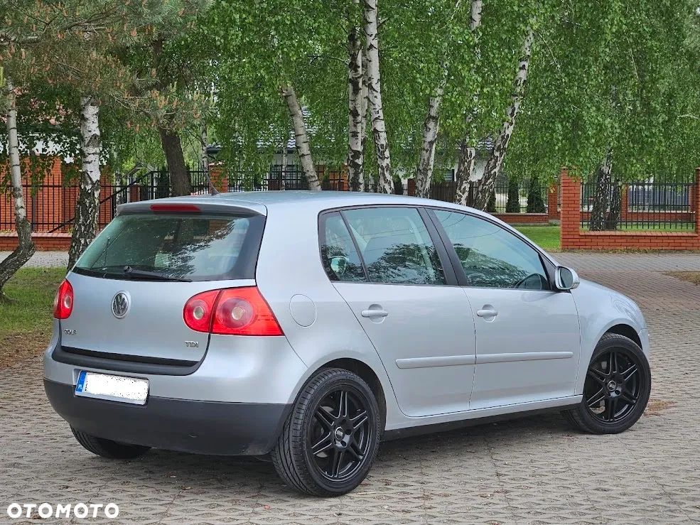 Volkswagen Golf 1.9 TDI Sportline - 6