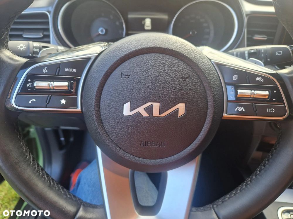 Kia XCeed 1.5 T-GDI M DCT - 11