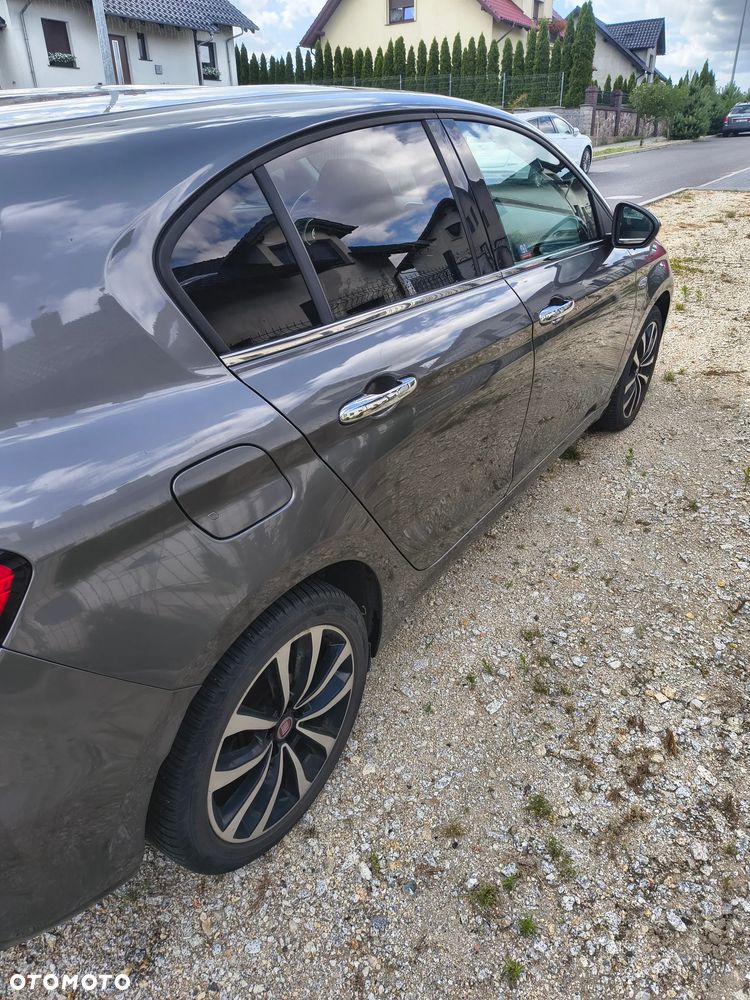 Fiat Tipo 1.6 MultiJet 16v Lounge - 3