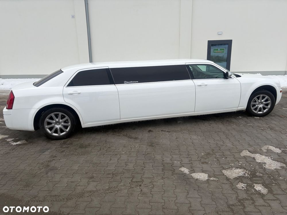 Chrysler 300C 3.5 V6 - 5