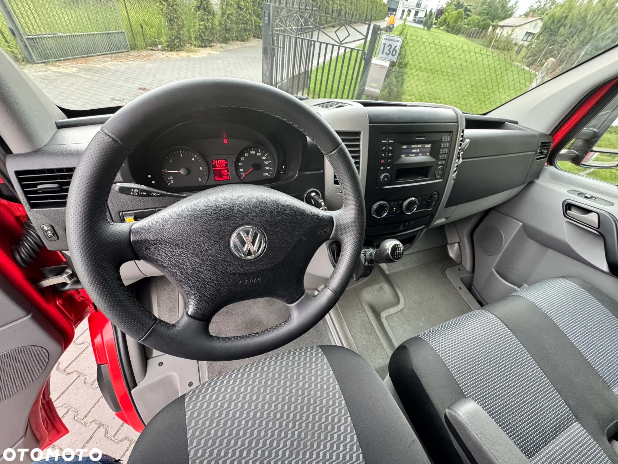 Volkswagen Crafter - 25