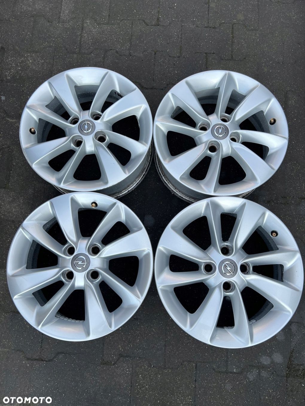 ALUFELGI ORYGINAŁ 15 OPEL 4X100  CZUJNIKI - 1