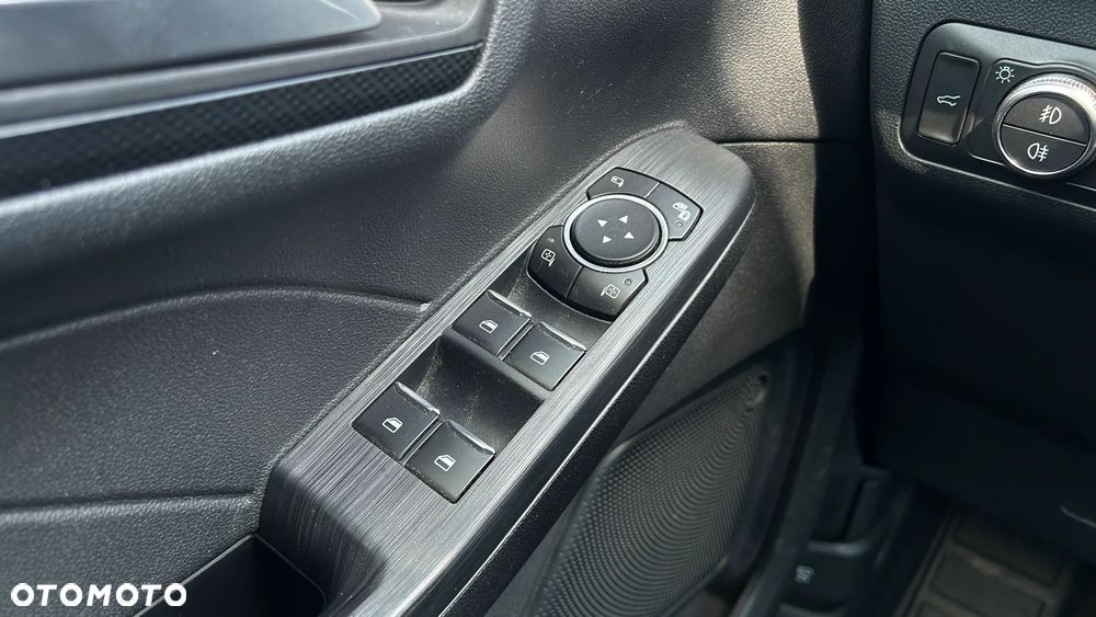 Ford Kuga 1.5 EcoBoost FWD ST-Line - 16