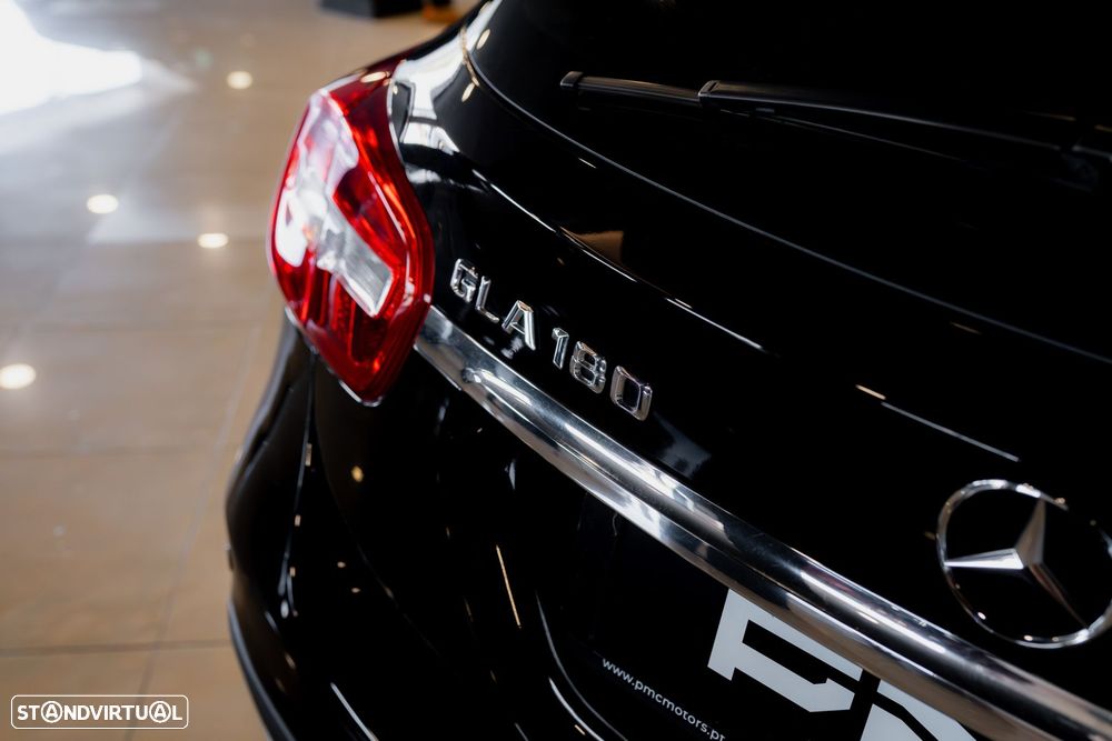 Mercedes-Benz GLA 180 d Style - 15
