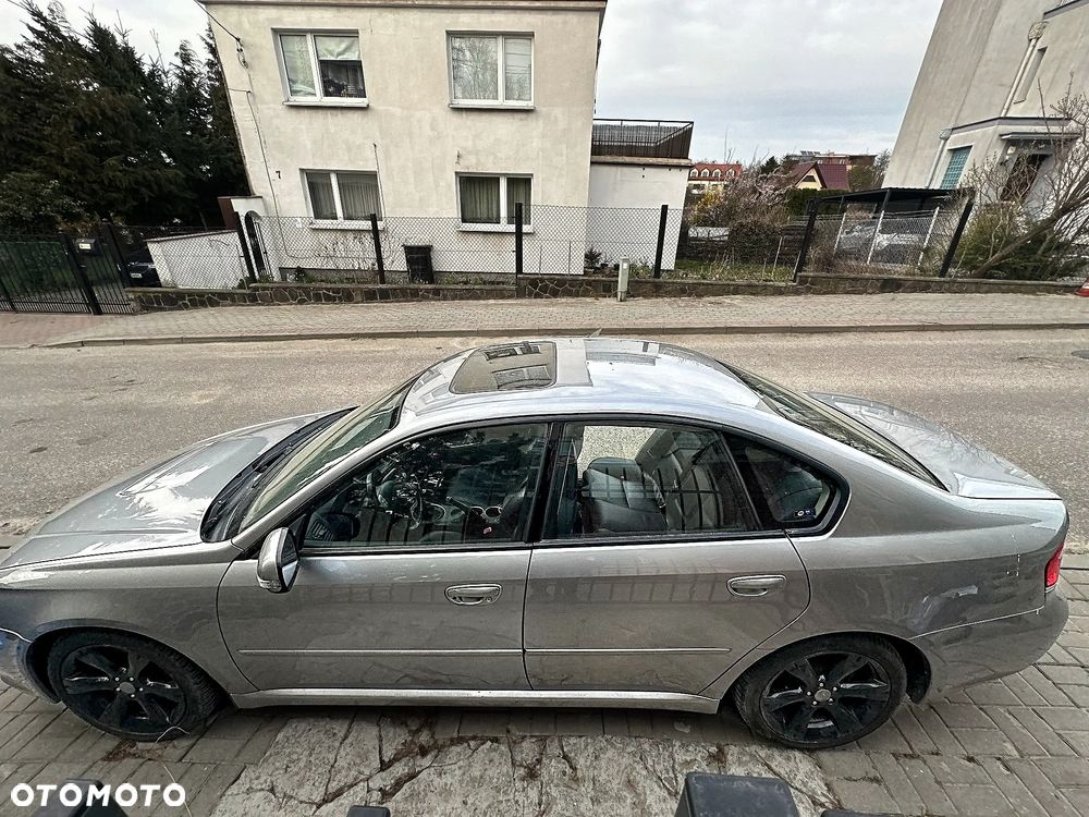 Subaru Legacy 2.0D RC NAV - 1