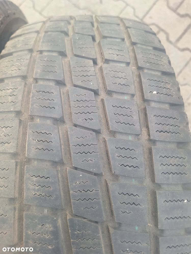OPONY 215/65R16C Toyo H09   M+S ZIMA - 3
