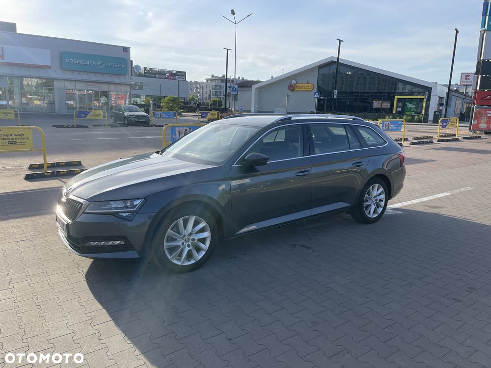 Skoda Superb 1.5 TSI Ambition DSG - 17