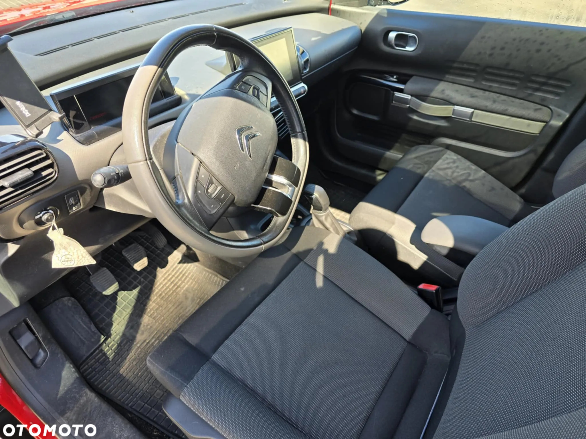 Citroën C4 Cactus 1.2 PureTech Feel S&S - 11
