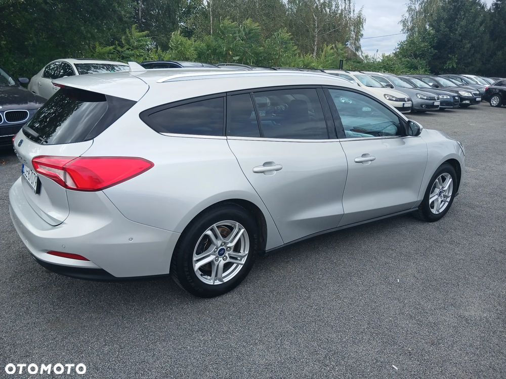 Ford Focus 2019 photo 3