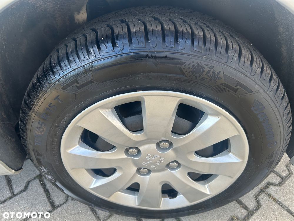 Peugeot 207 75 Millesim 200 - 31