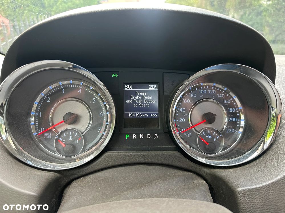 Lancia Voyager 3.6 Gold - 10