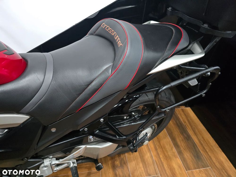 Honda VFR - 11