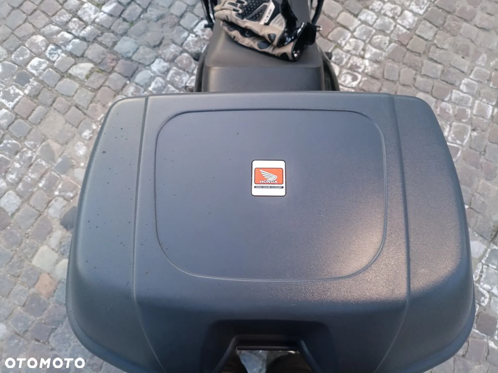 Honda Transalp - 12