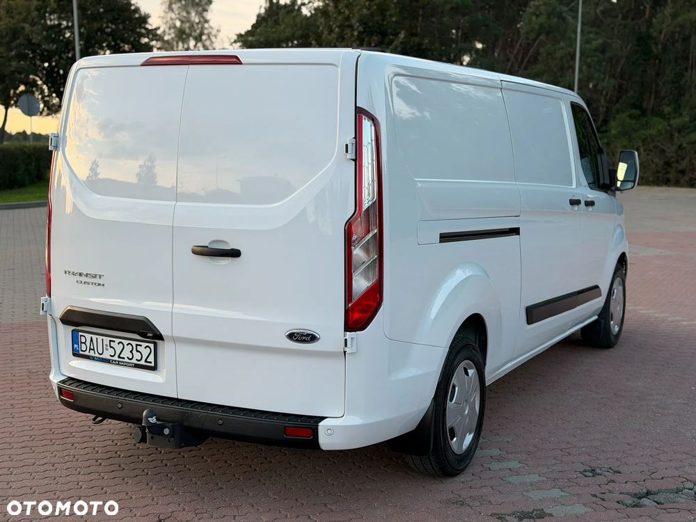 Ford Transit Custom 320 L2H1 - 11