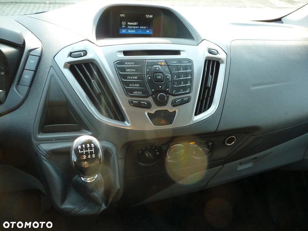 Ford Transit Custom 310 L2H1 Limited - 8