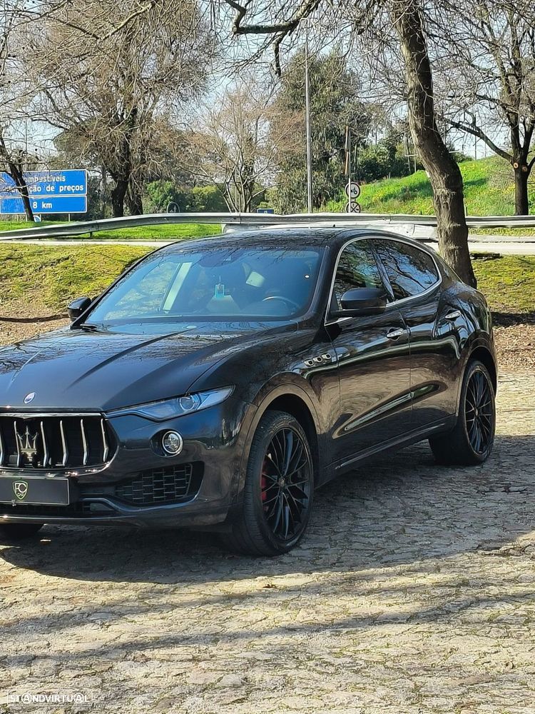Maserati Levante 3.0 V6 - 3